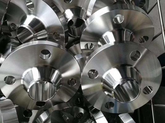 1/2 &quot;إلى 24&quot; مواسير ملحومة مواسير زيت مقاوم للصدأ 14 '' 16 '' 18 '' Astm