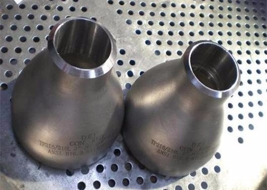 Astm A234 Wpb B 16.9 جدول 40 من أكواع اللحام لخط الأنابيب