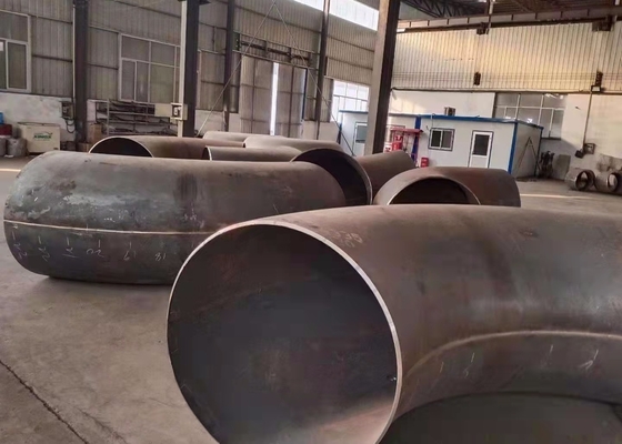 أنبوب فولاذي كربوني 48 بوصة × 12 ملم ينحني 90 درجة Astm A234 Wp5