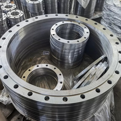 OEM ASTM A105 حواف فولاذية مزورة SCH80 سطح زيت مقاوم للصدأ