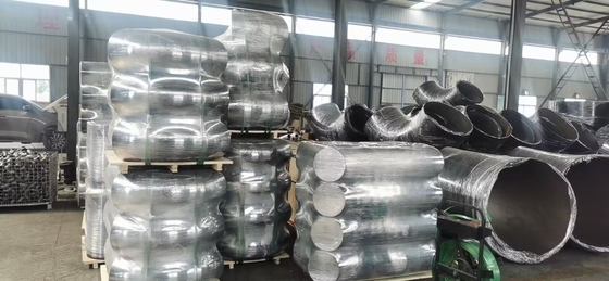 مزورة DIN2605 ASTM A234 WPB الأسود المتساوي الكوع المناسب SCH20-SCH120