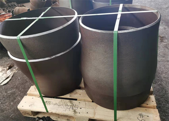 ASTM A234 WPB أنبوب الكربون الصلب المخفض الطلاء الأسود غريب الأطوار