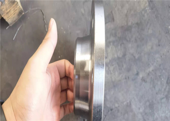 DN1400mm 1/2 مرتفع الوجه لحام الرقبة شفة فئة 800 تغلفن