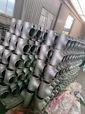 Q235 Q215 الكربون الصلب المحملة ANSI A234 WPB 1/8 &quot;To 2&quot; Hot Galvanizing
