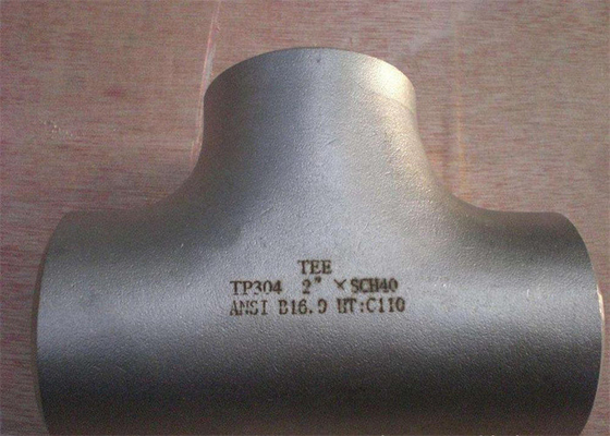 تخفيض مستقيم ASME B16.9 Tee المجلفن الساخن A234 WPC 2 بوصة