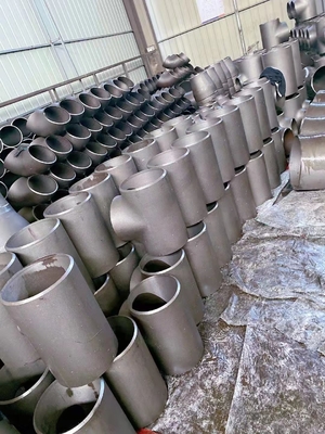 ASTM A234 الفولاذ المقاوم للصدأ المحملة Sch40 Sch80 50mm 100mm 1000mm الرملي